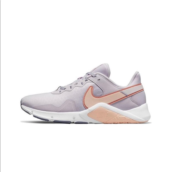 Nike Legend Essential 2 Ashen Slate Crimson Tint Womens Size: 8 New With Box - Picture 1 of 8